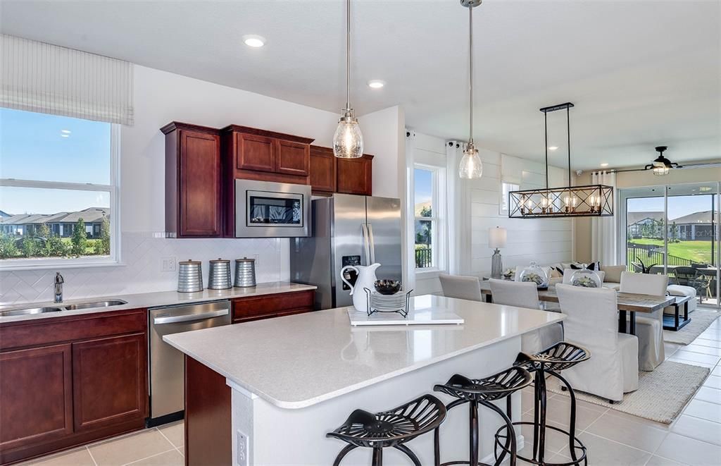 For Sale: $379,950 (2 beds, 2 baths, 1405 Square Feet)