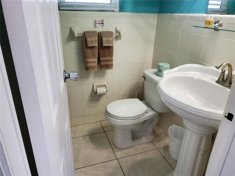 En Venta: $249,000 (0 camas, 1 baños, 300 Pies cuadrados)