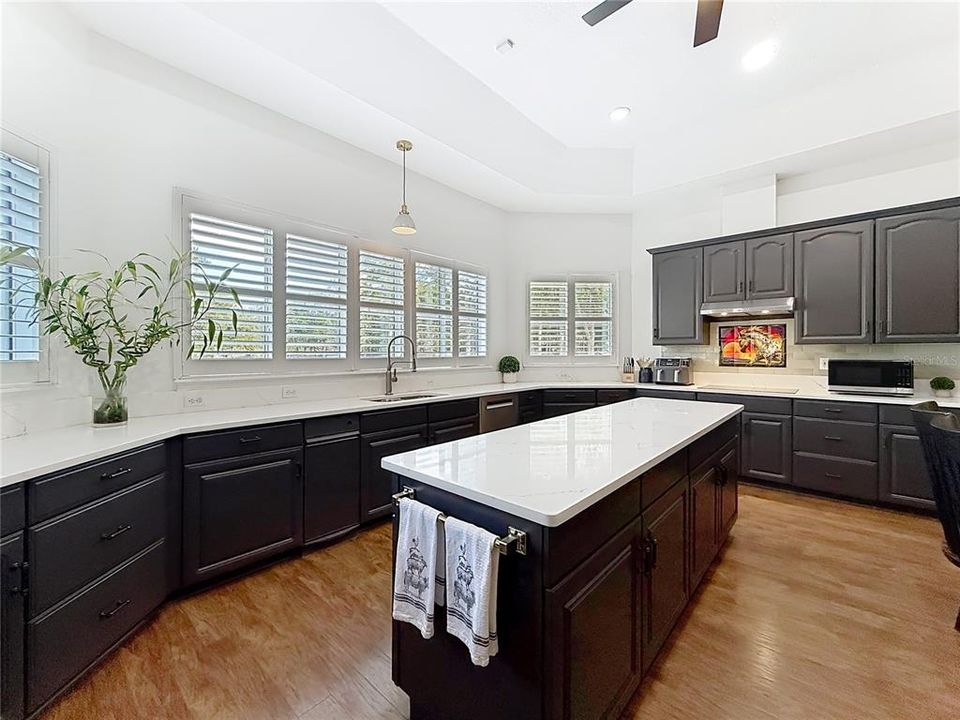 For Sale: $985,500 (3 beds, 2 baths, 2862 Square Feet)