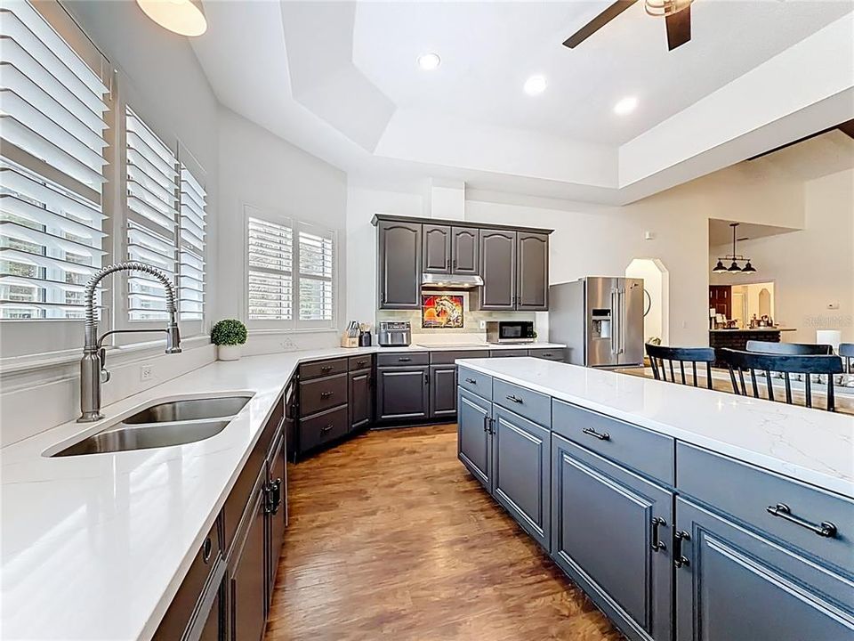 For Sale: $985,500 (3 beds, 2 baths, 2862 Square Feet)