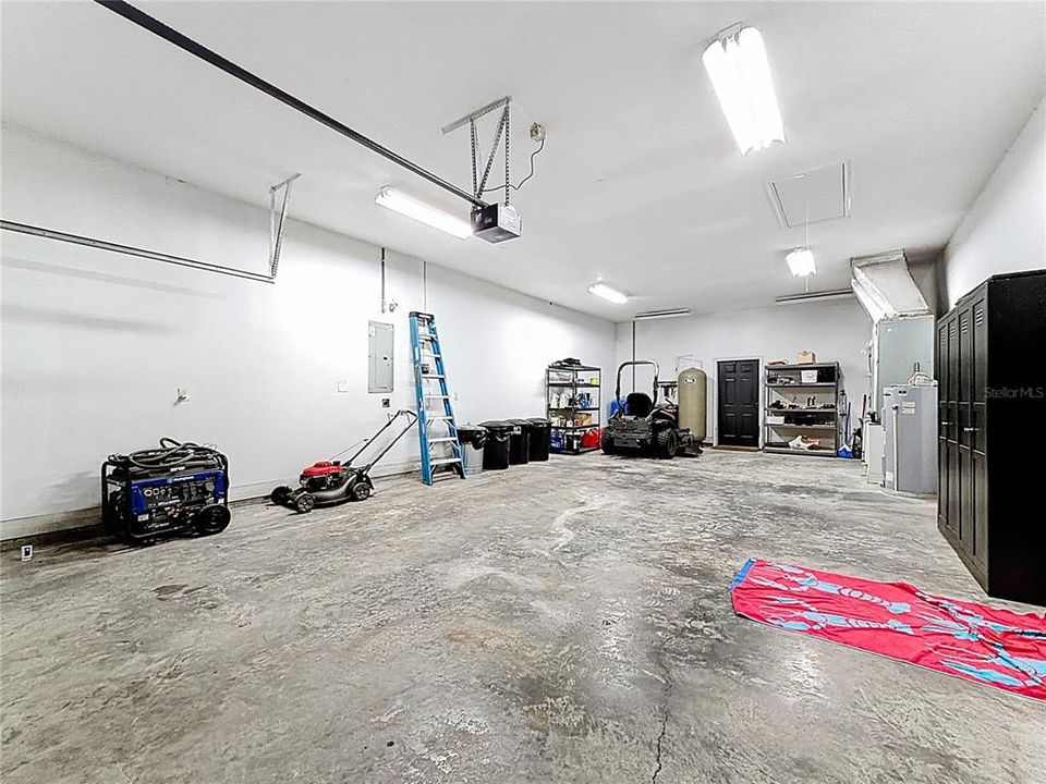 For Sale: $985,500 (3 beds, 2 baths, 2862 Square Feet)