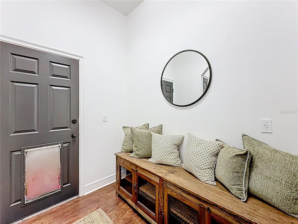 For Sale: $985,500 (3 beds, 2 baths, 2862 Square Feet)