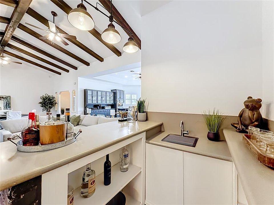 For Sale: $985,500 (3 beds, 2 baths, 2862 Square Feet)