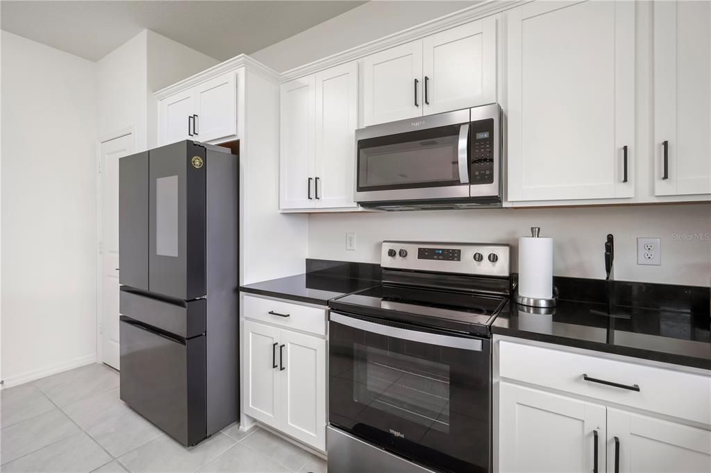 En Venta: $620,000 (5 camas, 3 baños, 2672 Pies cuadrados)