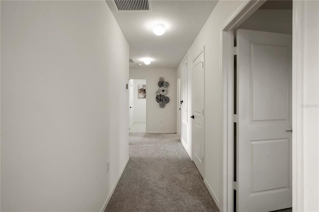 En Venta: $620,000 (5 camas, 3 baños, 2672 Pies cuadrados)