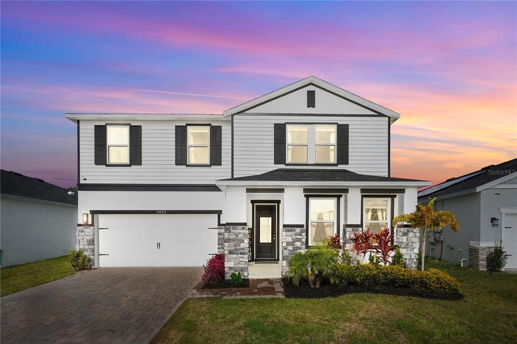 En Venta: $620,000 (5 camas, 3 baños, 2672 Pies cuadrados)