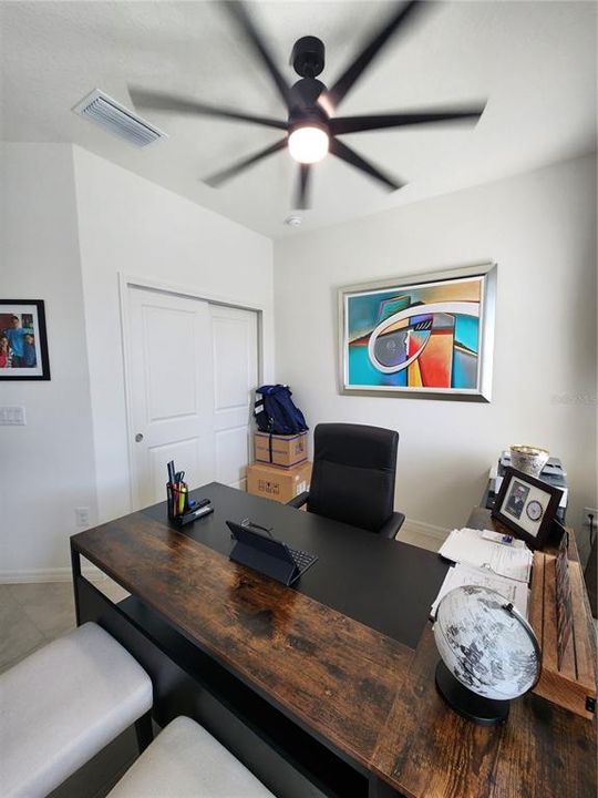 En Venta: $620,000 (5 camas, 3 baños, 2672 Pies cuadrados)