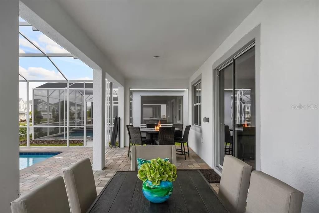 En Venta: $789,000 (8 camas, 5 baños, 3909 Pies cuadrados)