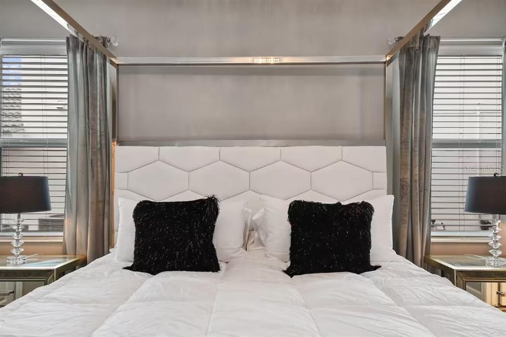 En Venta: $789,000 (8 camas, 5 baños, 3909 Pies cuadrados)