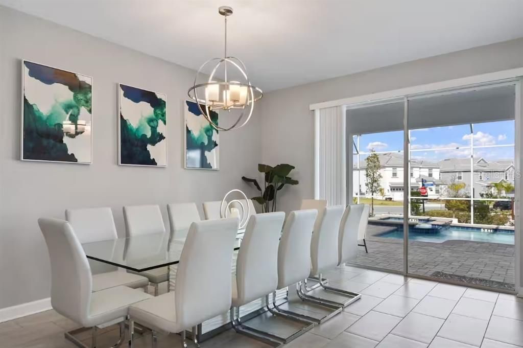 En Venta: $789,000 (8 camas, 5 baños, 3909 Pies cuadrados)