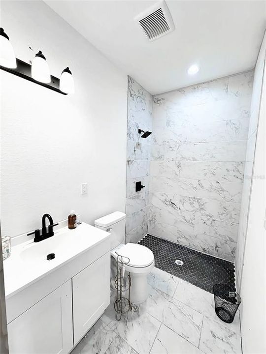 待售: $265,000 (3 贝兹, 2 浴室, 1489 平方英尺)