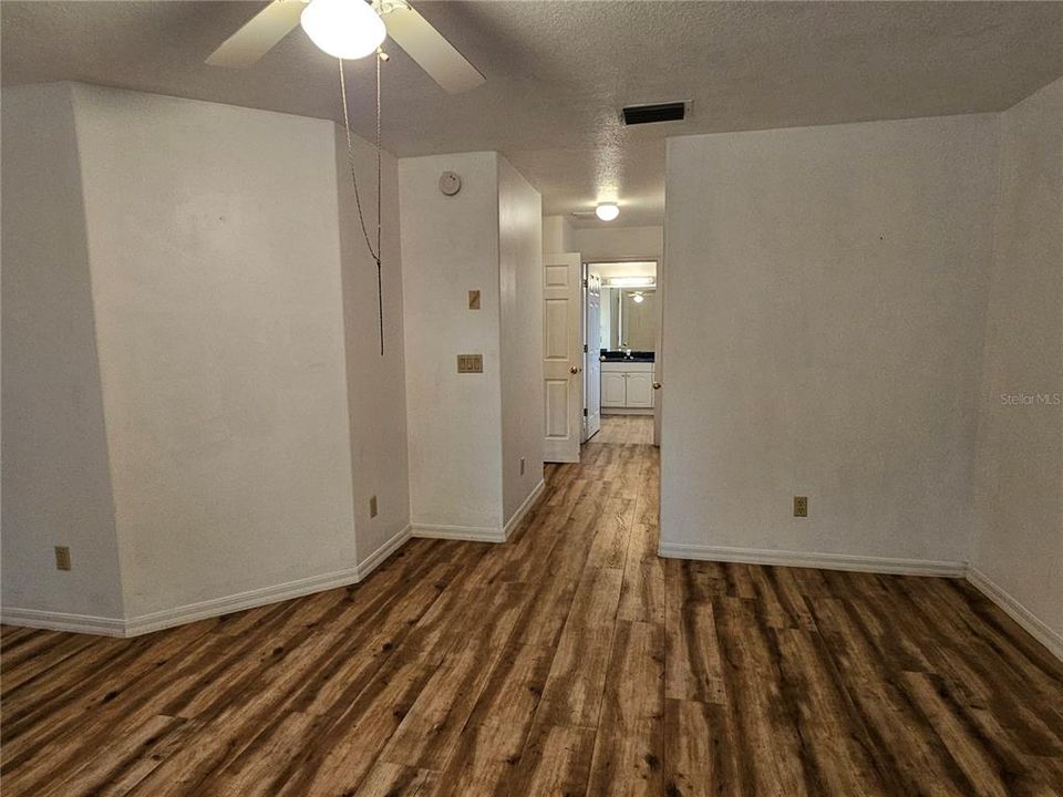 En Venta: $359,900 (3 camas, 2 baños, 1865 Pies cuadrados)