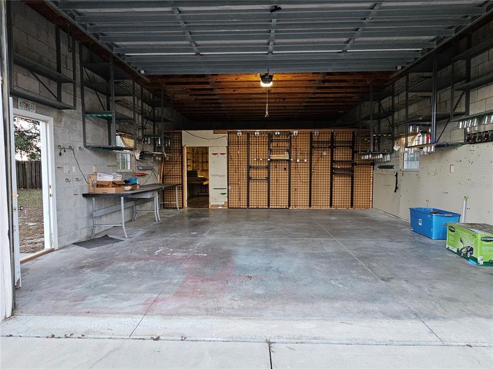 En Venta: $359,900 (3 camas, 2 baños, 1865 Pies cuadrados)