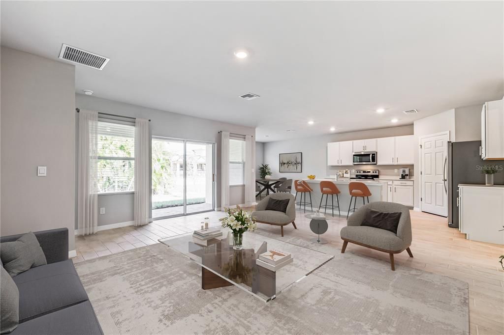 На продажу: $373,455 (4 спален, 3 ванн, 2020 Квадратных фут)