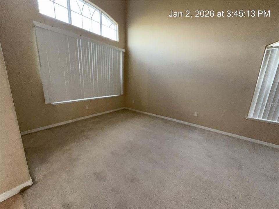 For Rent: $3,100 (5 beds, 3 baths, 2900 Square Feet)