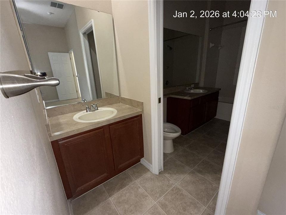 For Rent: $3,100 (5 beds, 3 baths, 2900 Square Feet)