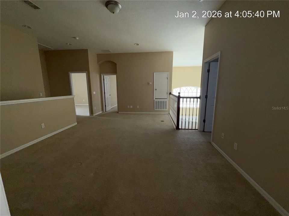 For Rent: $3,100 (5 beds, 3 baths, 2900 Square Feet)