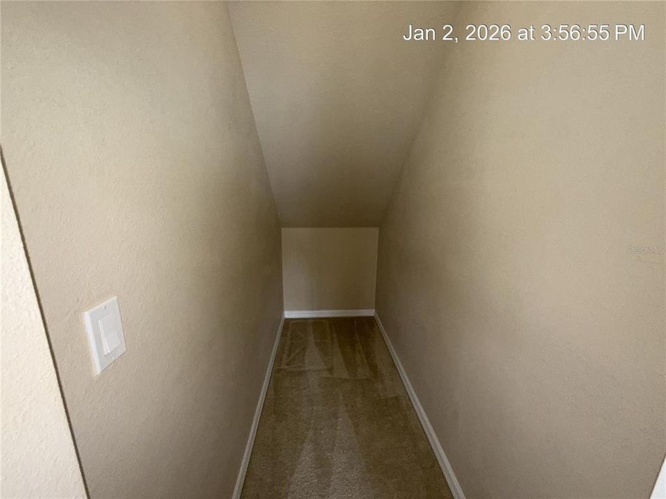 For Rent: $3,100 (5 beds, 3 baths, 2900 Square Feet)