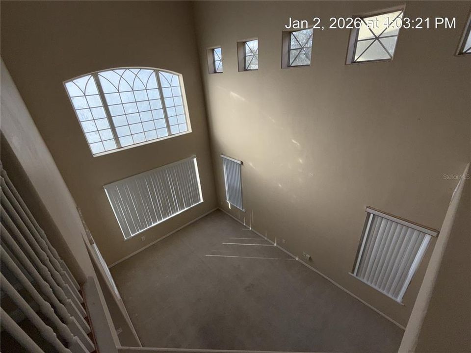 For Rent: $3,100 (5 beds, 3 baths, 2900 Square Feet)