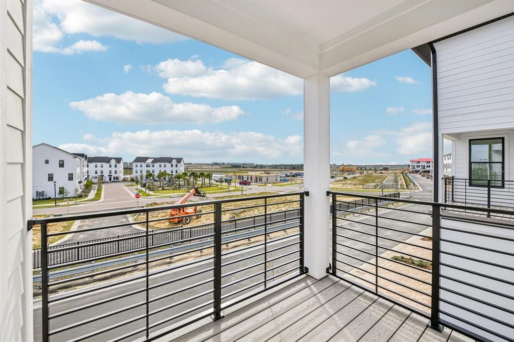 En Venta: $529,990 (3 camas, 3 baños, 2072 Pies cuadrados)