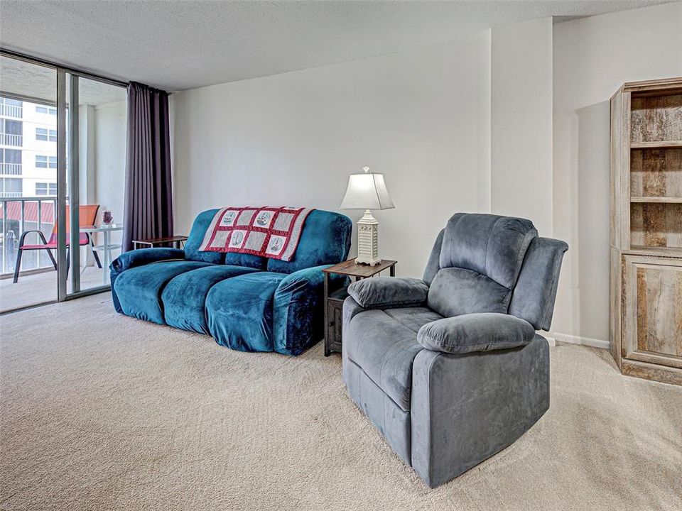 En Venta: $224,900 (2 camas, 2 baños, 900 Pies cuadrados)