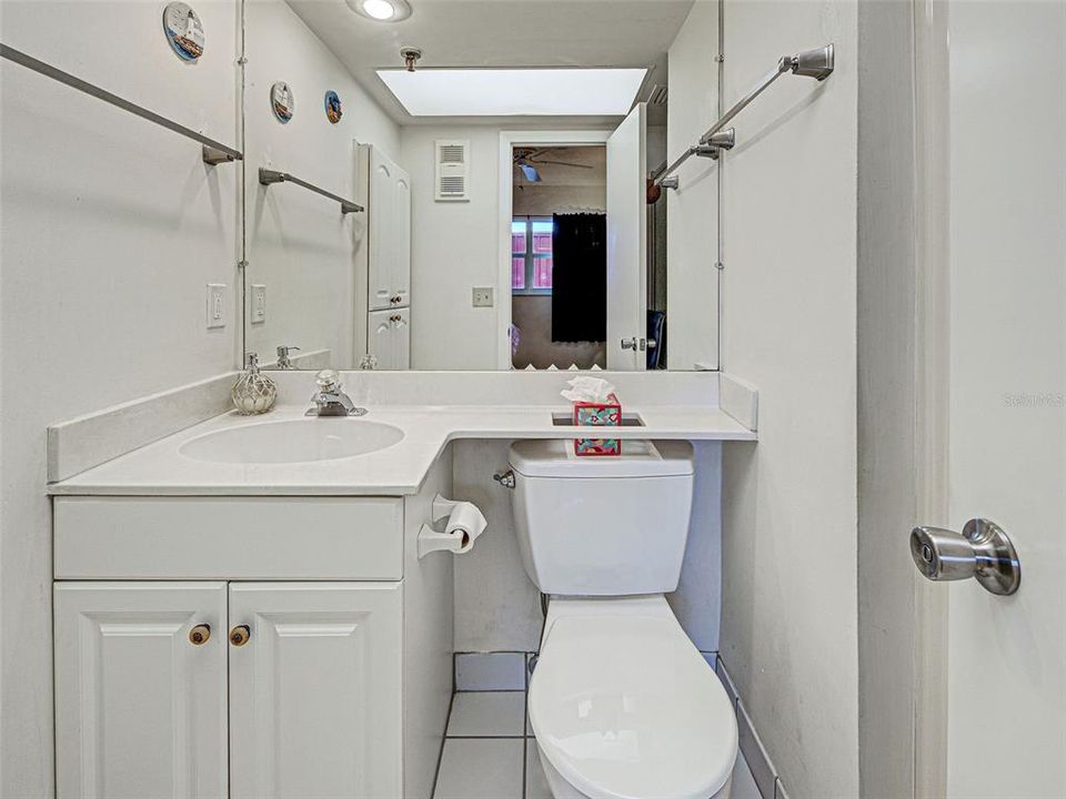 En Venta: $224,900 (2 camas, 2 baños, 900 Pies cuadrados)