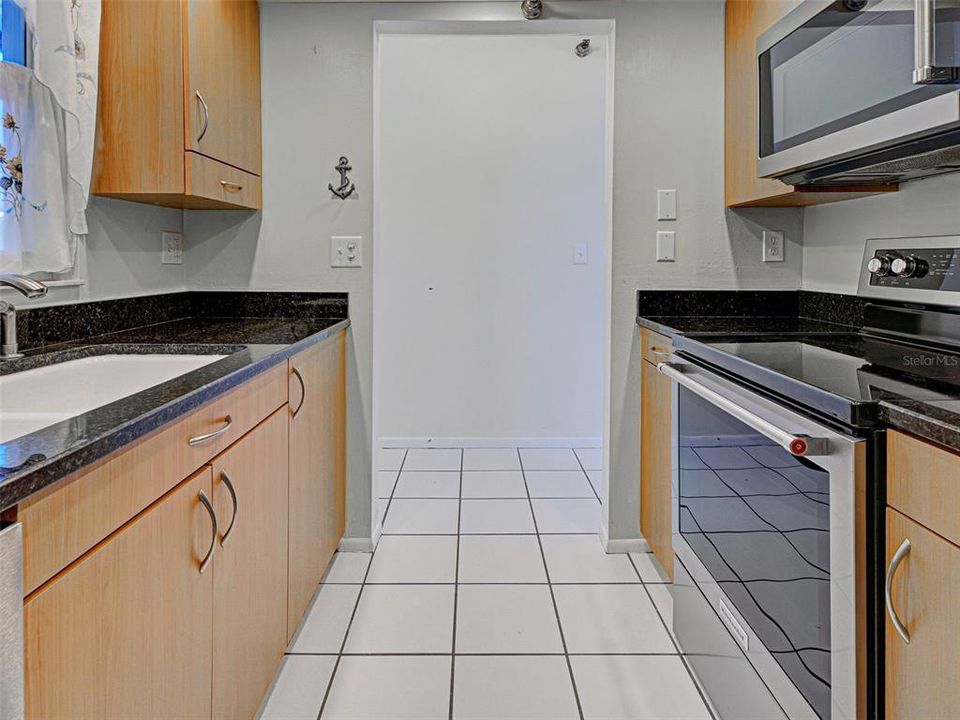 En Venta: $224,900 (2 camas, 2 baños, 900 Pies cuadrados)