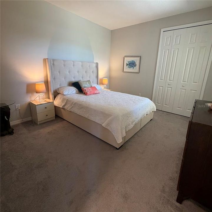 待售: $450,000 (2 贝兹, 2 浴室, 1579 平方英尺)