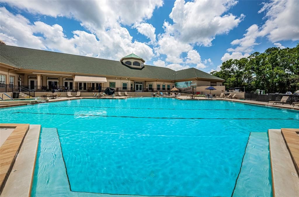 На продажу: $310,000 (2 спален, 2 ванн, 1640 Квадратных фут)