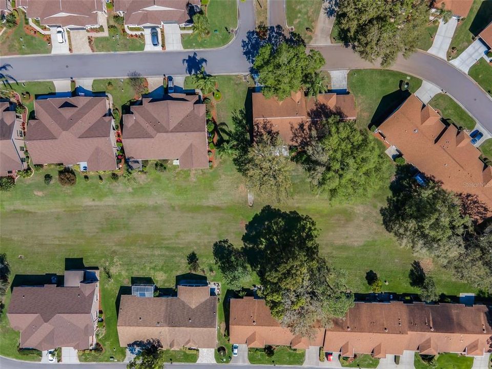 На продажу: $310,000 (2 спален, 2 ванн, 1640 Квадратных фут)