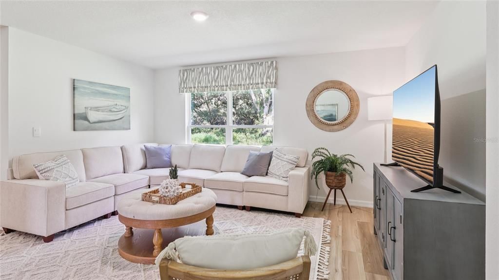 For Sale: $327,070 (4 beds, 2 baths, 1828 Square Feet)