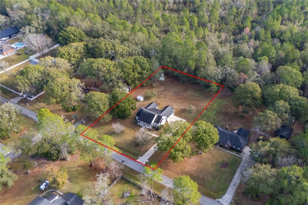 For Sale: $399,900 (4 beds, 2 baths, 2100 Square Feet)