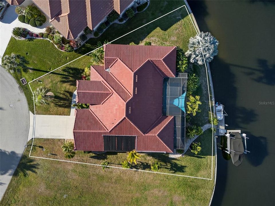 Activo con contrato: $709,000 (3 camas, 2 baños, 2128 Pies cuadrados)