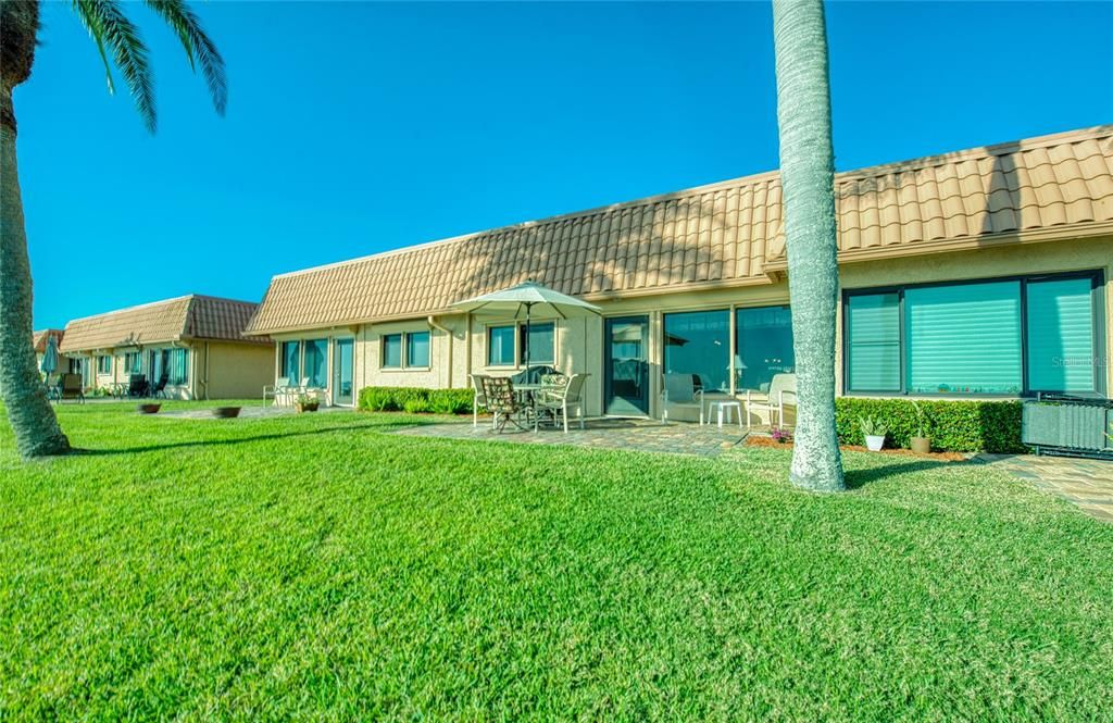 For Sale: $374,900 (2 beds, 2 baths, 1375 Square Feet)