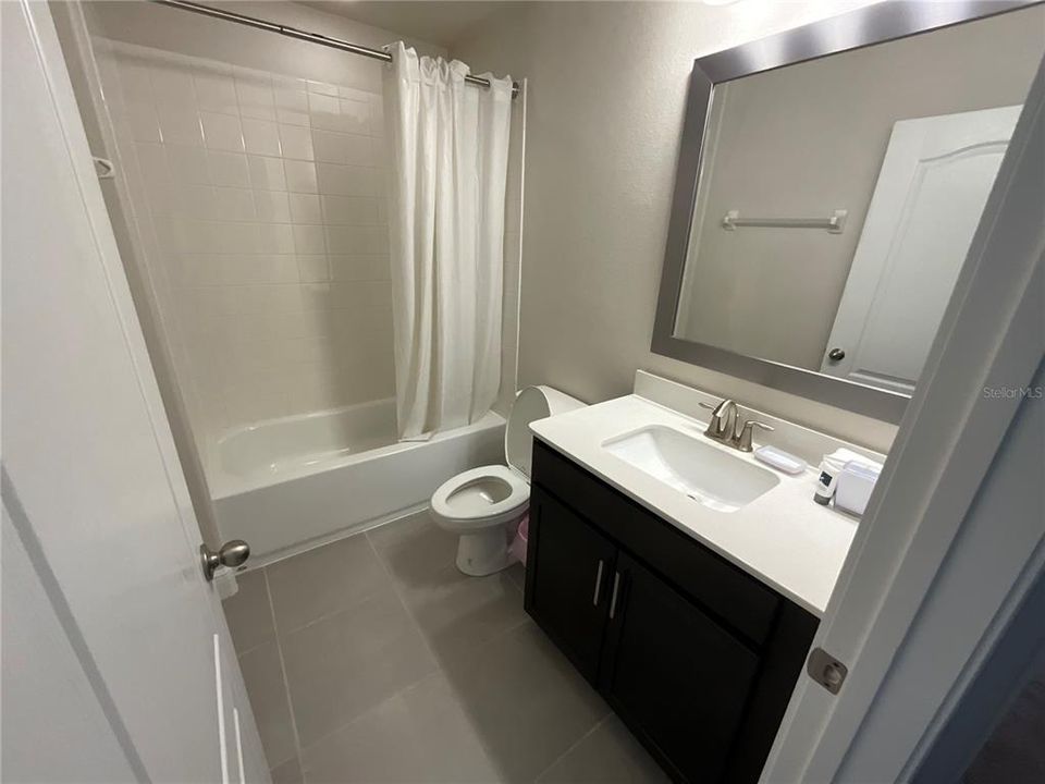 For Rent: $4,500 (6 beds, 6 baths, 2919 Square Feet)