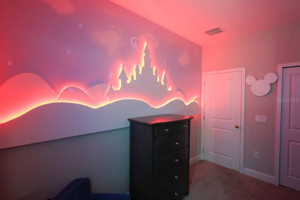 For Rent: $3,000 (4 beds, 3 baths, 1871 Square Feet)