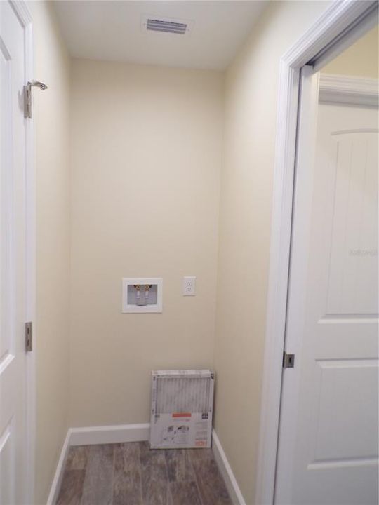 В аренду: $2,200 (3 спален, 2 ванн, 1502 Квадратных фут)