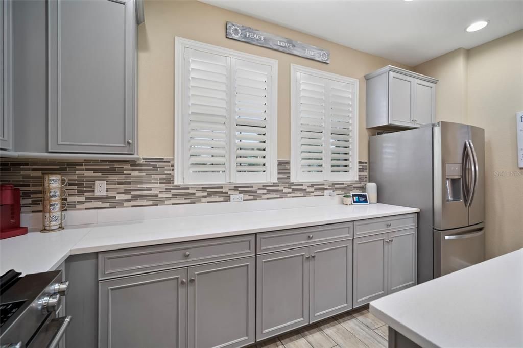 Activo con contrato: $319,000 (3 camas, 2 baños, 1606 Pies cuadrados)