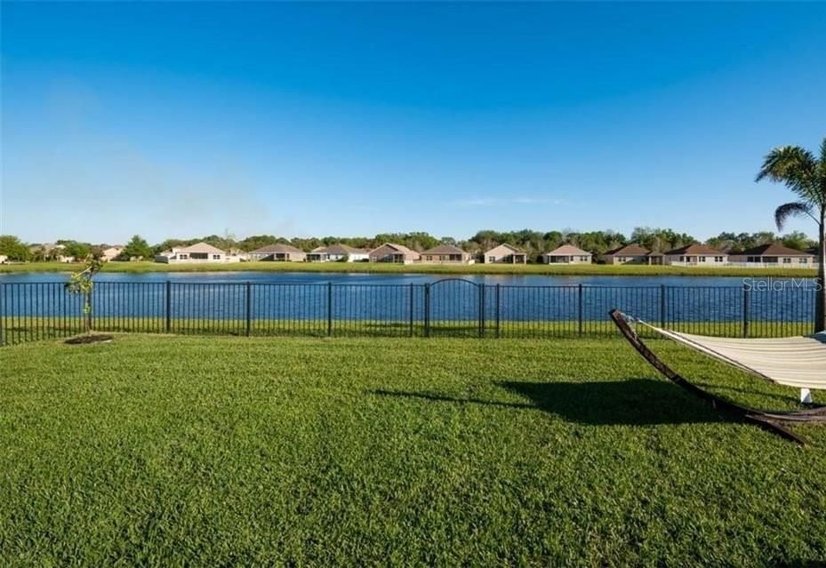 В аренду: $2,375 (4 спален, 2 ванн, 1850 Квадратных фут)