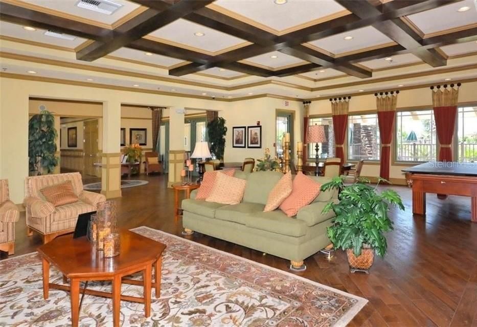 В аренду: $2,375 (4 спален, 2 ванн, 1850 Квадратных фут)