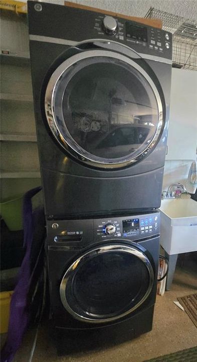 For Sale: $244,990 (2 beds, 2 baths, 1393 Square Feet)