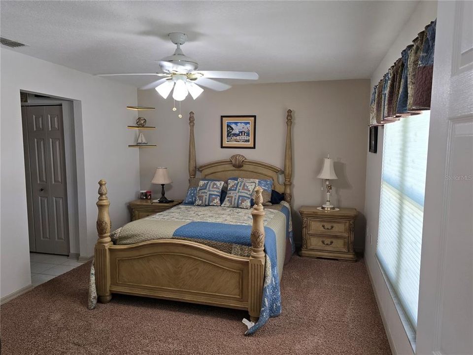 For Sale: $244,990 (2 beds, 2 baths, 1393 Square Feet)