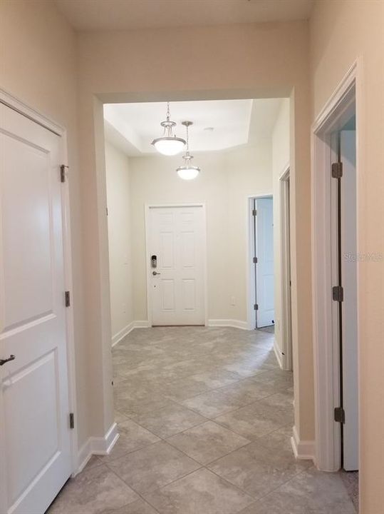 En Renta: $2,750 (4 camas, 3 baños, 2112 Pies cuadrados)