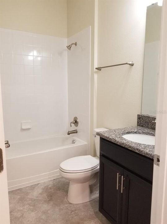 En Renta: $2,750 (4 camas, 3 baños, 2112 Pies cuadrados)