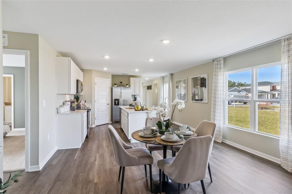 For Sale: $289,990 (4 beds, 2 baths, 1665 Square Feet)