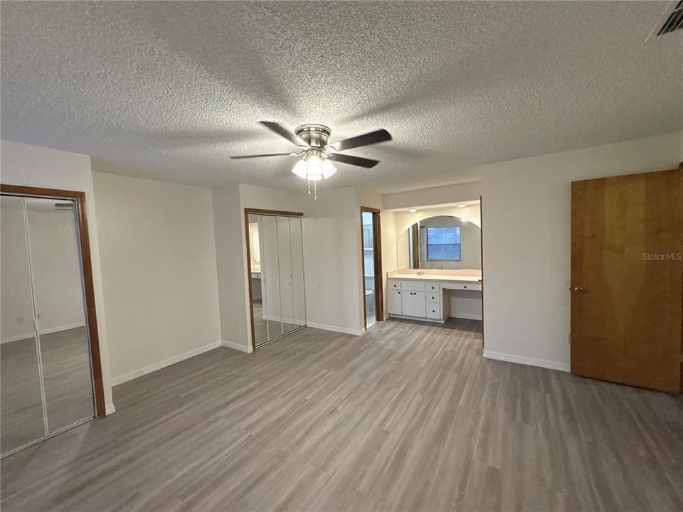 出租: $2,100 (3 贝兹, 2 浴室, 2040 平方英尺)