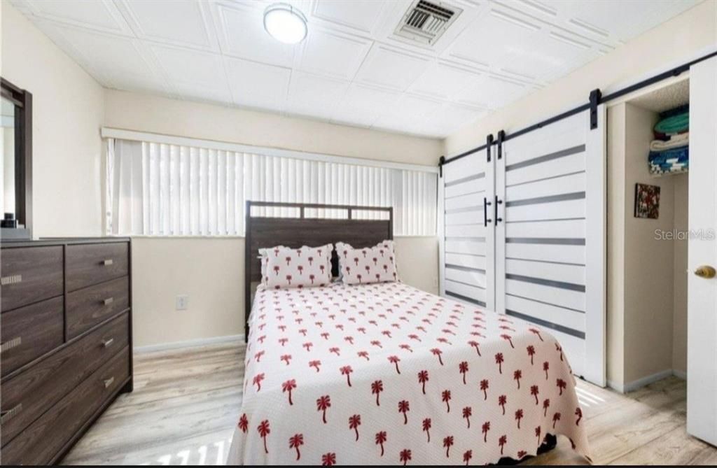 En Venta: $164,900 (1 camas, 1 baños, 428 Pies cuadrados)