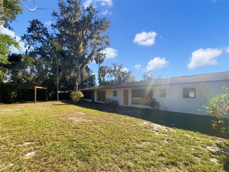 En Venta: $272,000 (3 camas, 2 baños, 1951 Pies cuadrados)