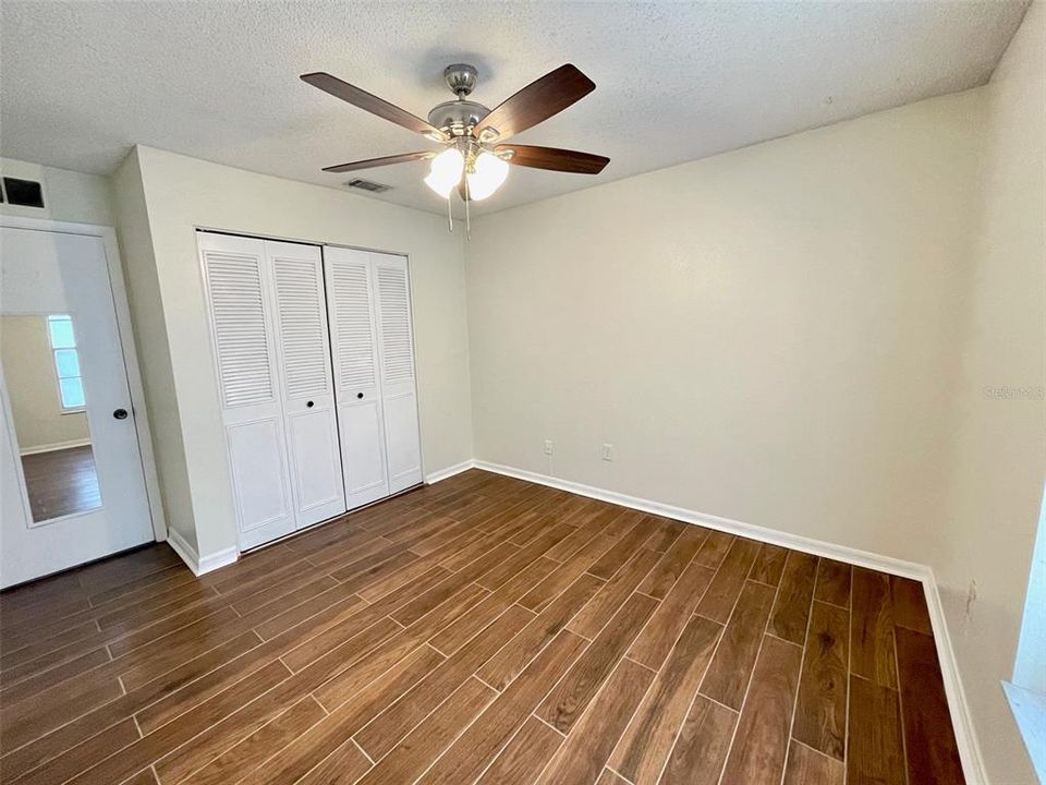 For Rent: $2,195 (3 beds, 2 baths, 1321 Square Feet)