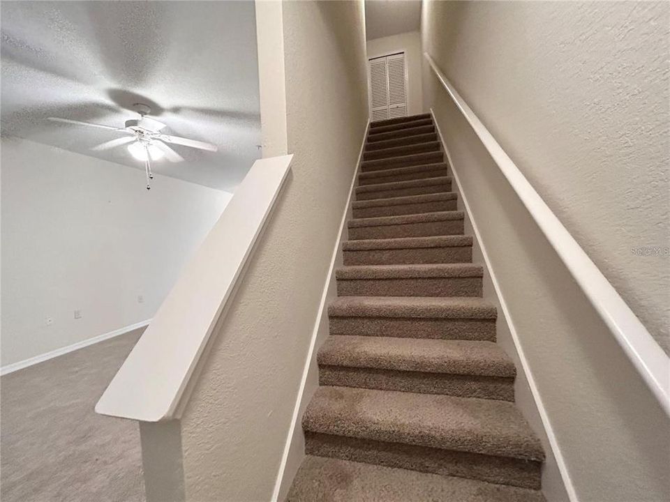 出租: $1,550 (1 贝兹, 1 浴室, 896 平方英尺)